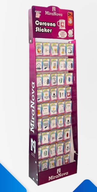 MiraNova Curcuna Sticker Standlı Set – 900 Adet Karışık Model (Hazır Satış Standı ile)